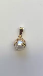 Hänge m pärla 18K 180711H