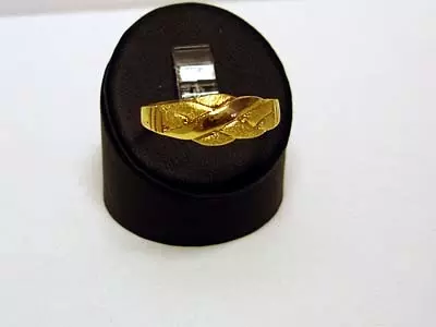 Ring 18K 180304R 