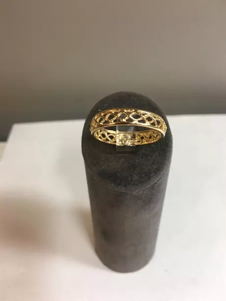 Ring 18K 180516R