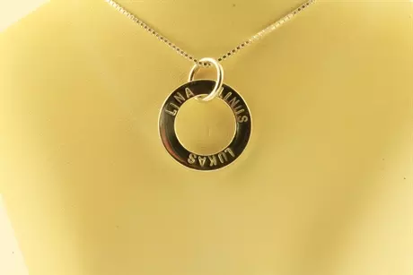 Namnsmycke rund 22mm silver