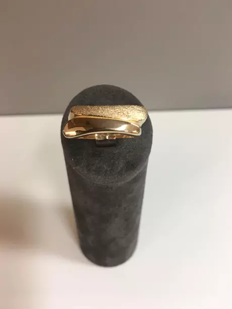 Ring 18K 180537R 