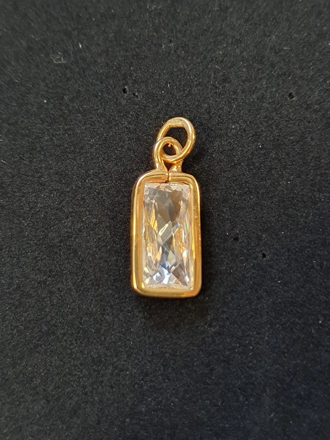 Hänge m cz 18K 181369H
