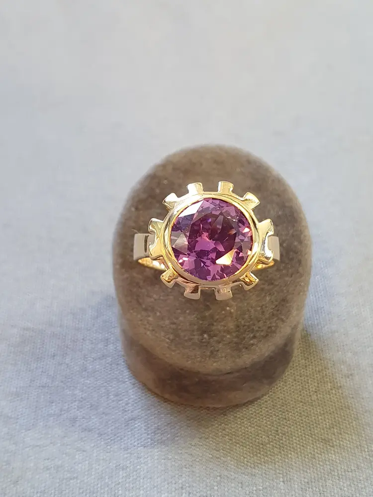 Ring m ametist stl 54 6,1gr 18K