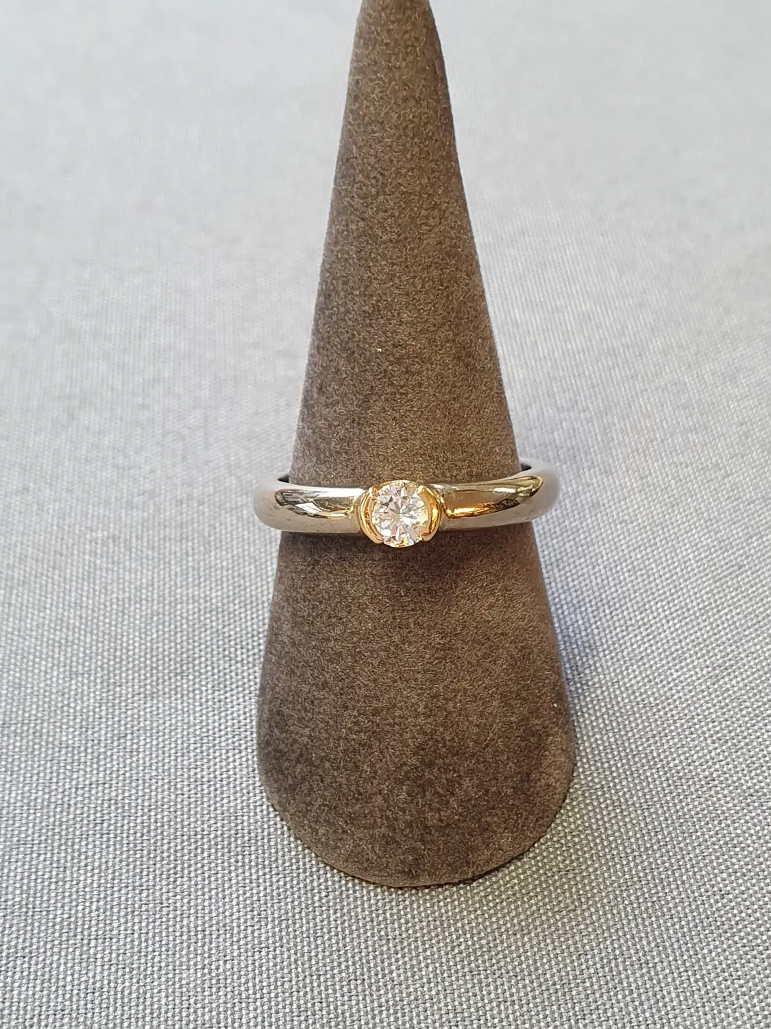Ring m diamant 6,5gr 59,0 18K