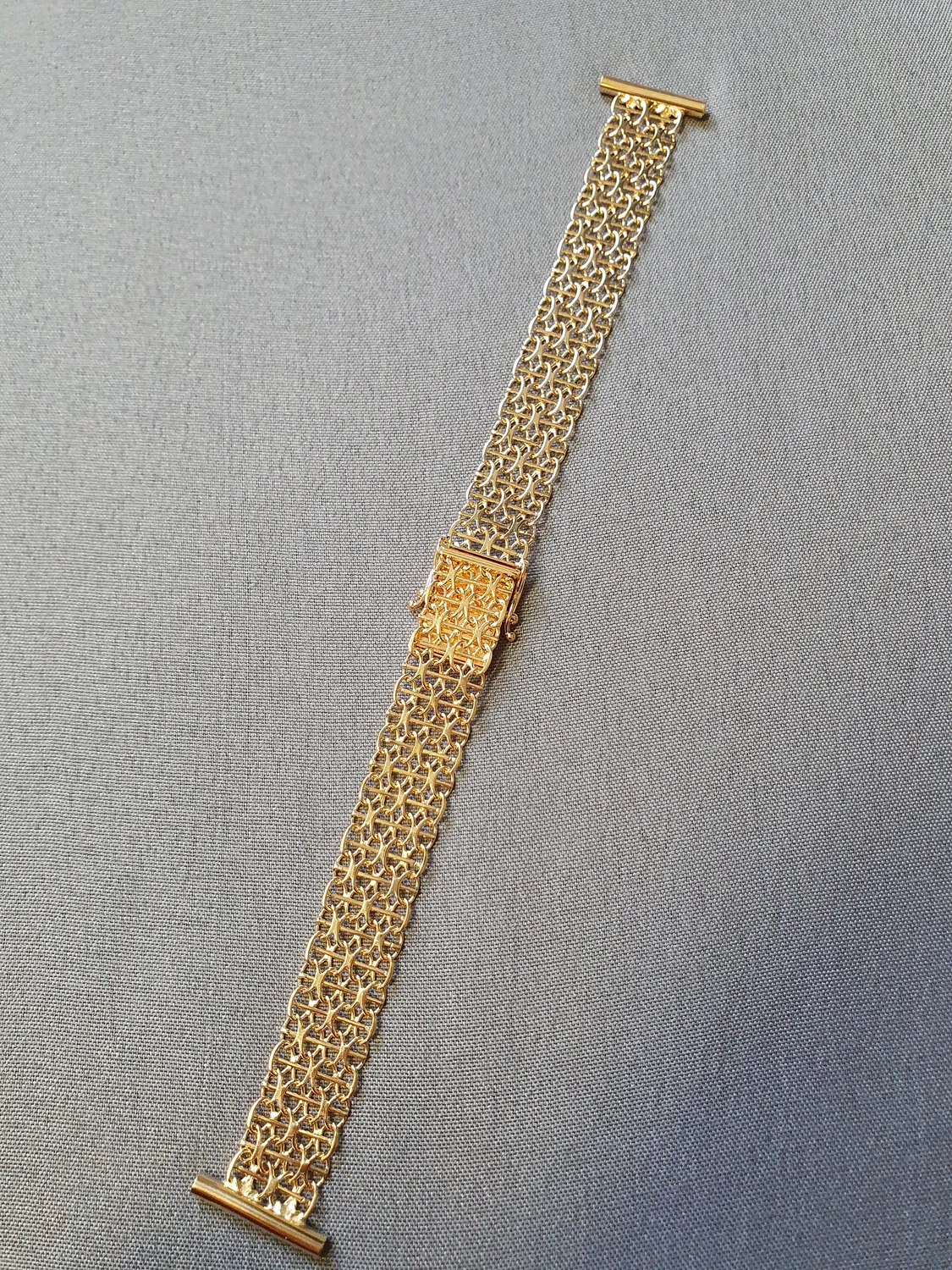 Urband x-länk m stav treradigt 17,5cm 15,6gr 18K