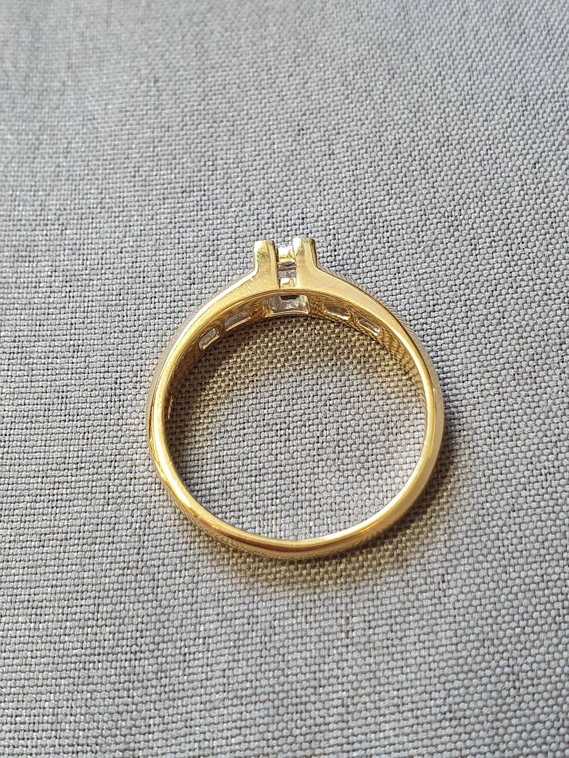 Ring m diamanter 56,0 4,3gr 18K