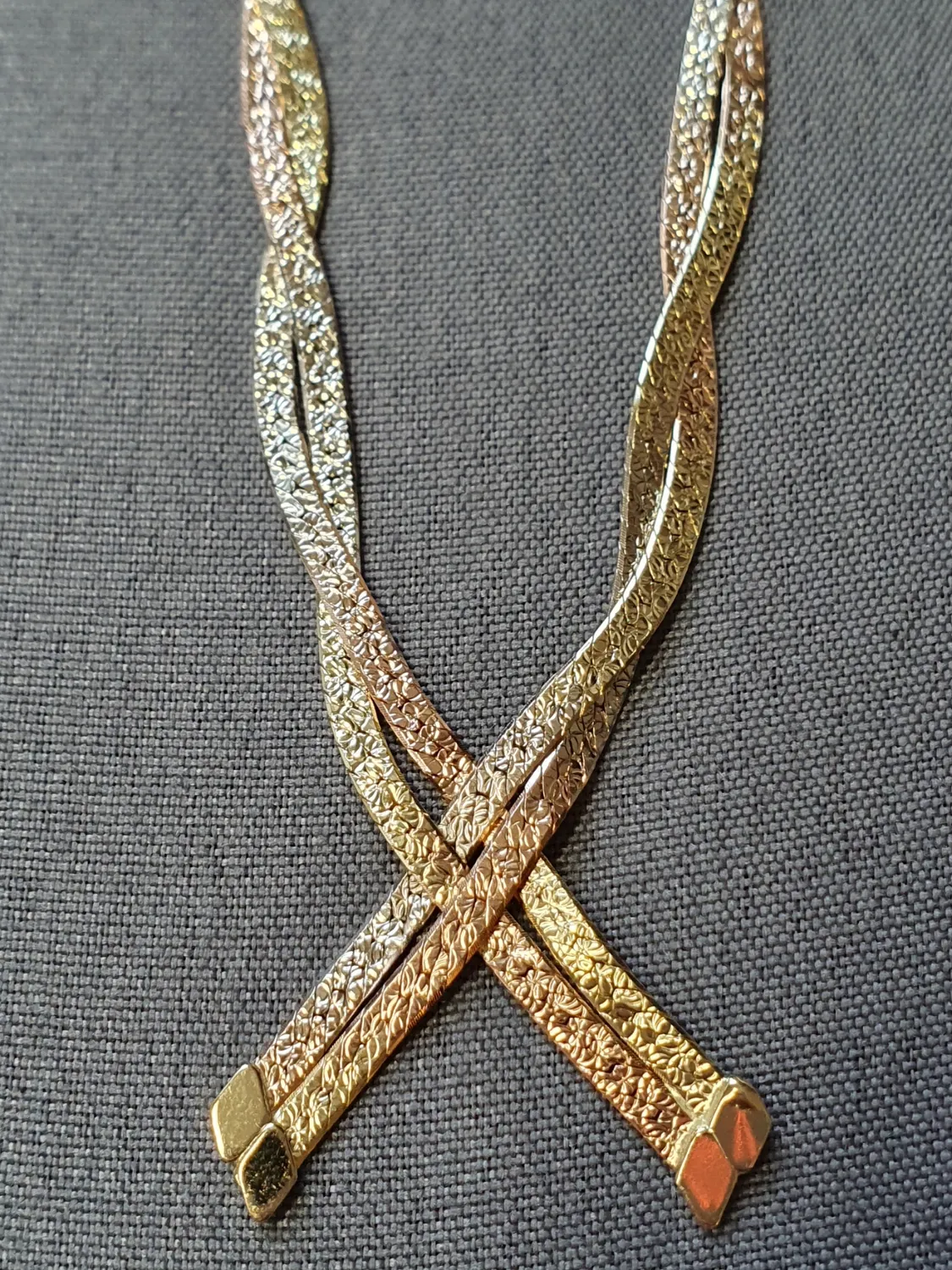 Fantasi halsband trefärgat 42cm 9,4gr 18K 