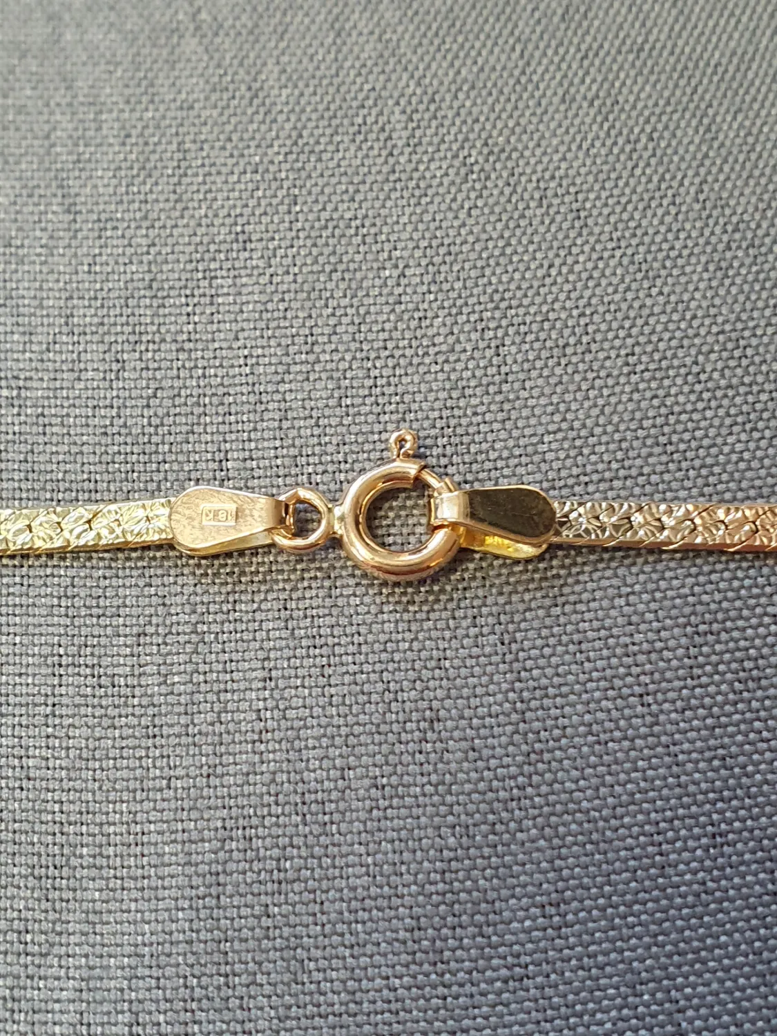 Fantasi halsband trefärgat 42cm 9,4gr 18K 