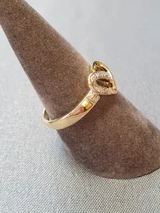 Hjärtring med stenar 56,0 2,8gr 18K