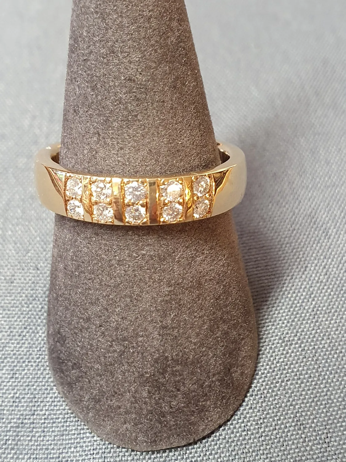 Ring m diamanter 58,0 8,4gr 18K