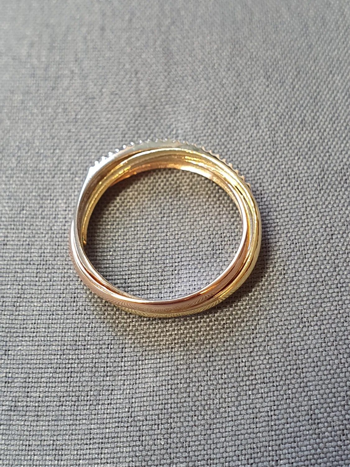 Ring trefärgad m diamanter 53,0 2,8gr 18K