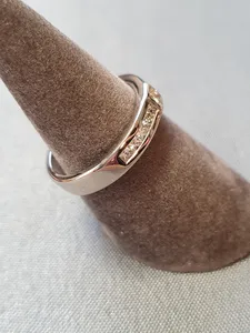 Ring m diamanter 53,0 4,1gr 18K vitguld