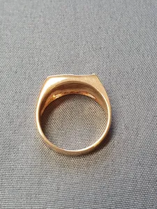 Klackring med skrovligt kryss 18K 180777R