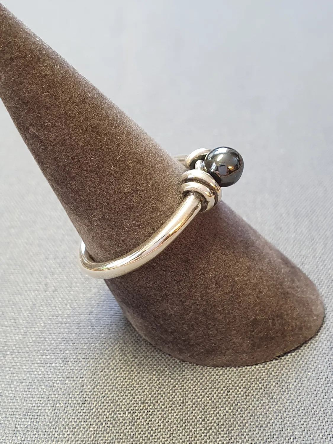 Silverring oxiderad m hematit 9250351R