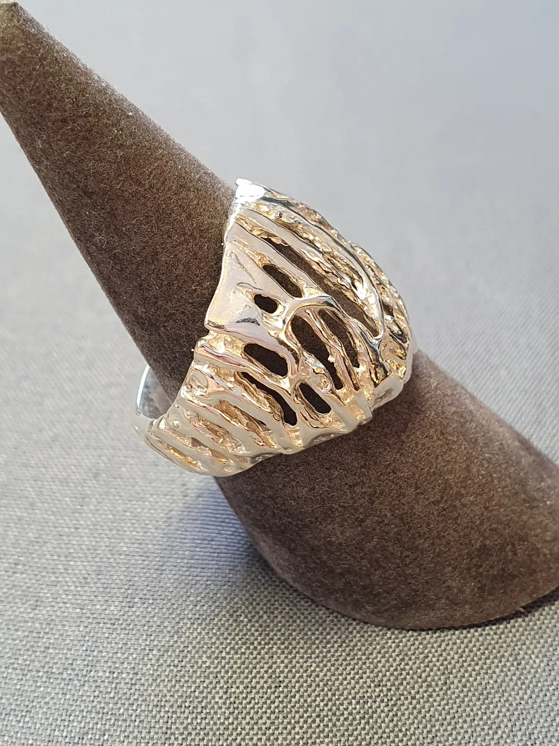 Silverring genombruten 9250688R