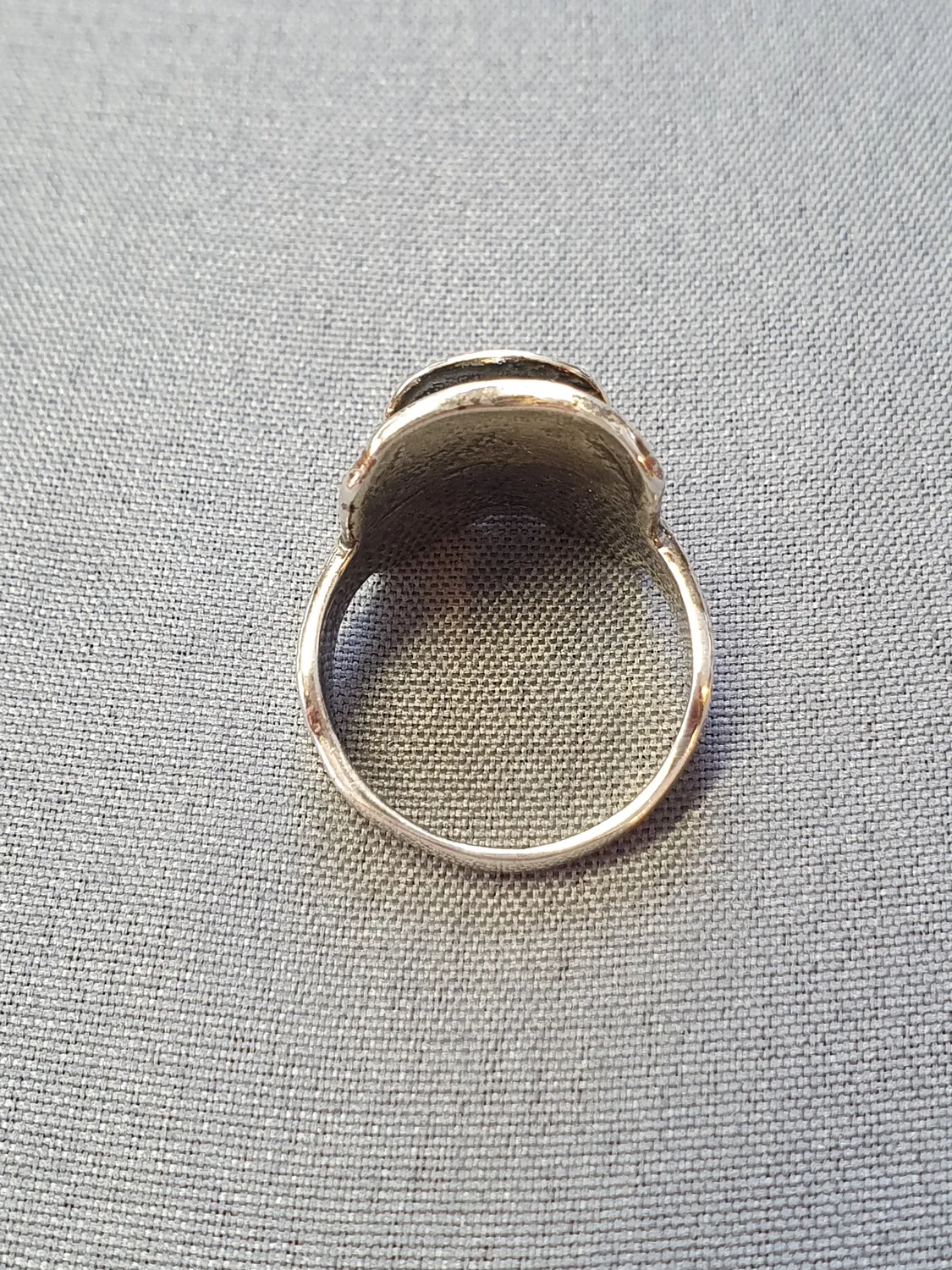 Ring m cowboy sadel oxiderad 9250724R