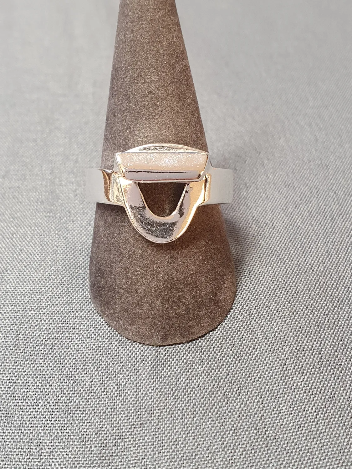 Kapsyl öppnar ring 9250703R