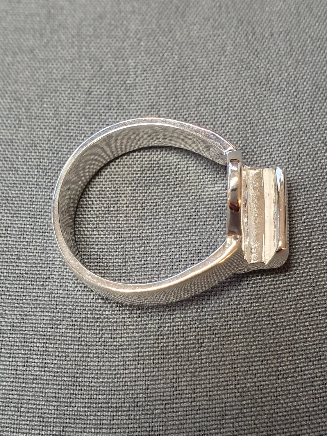 Kapsyl öppnar ring 9250703R