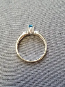 Silverring m ljusblå cz sten 9250480R-blå