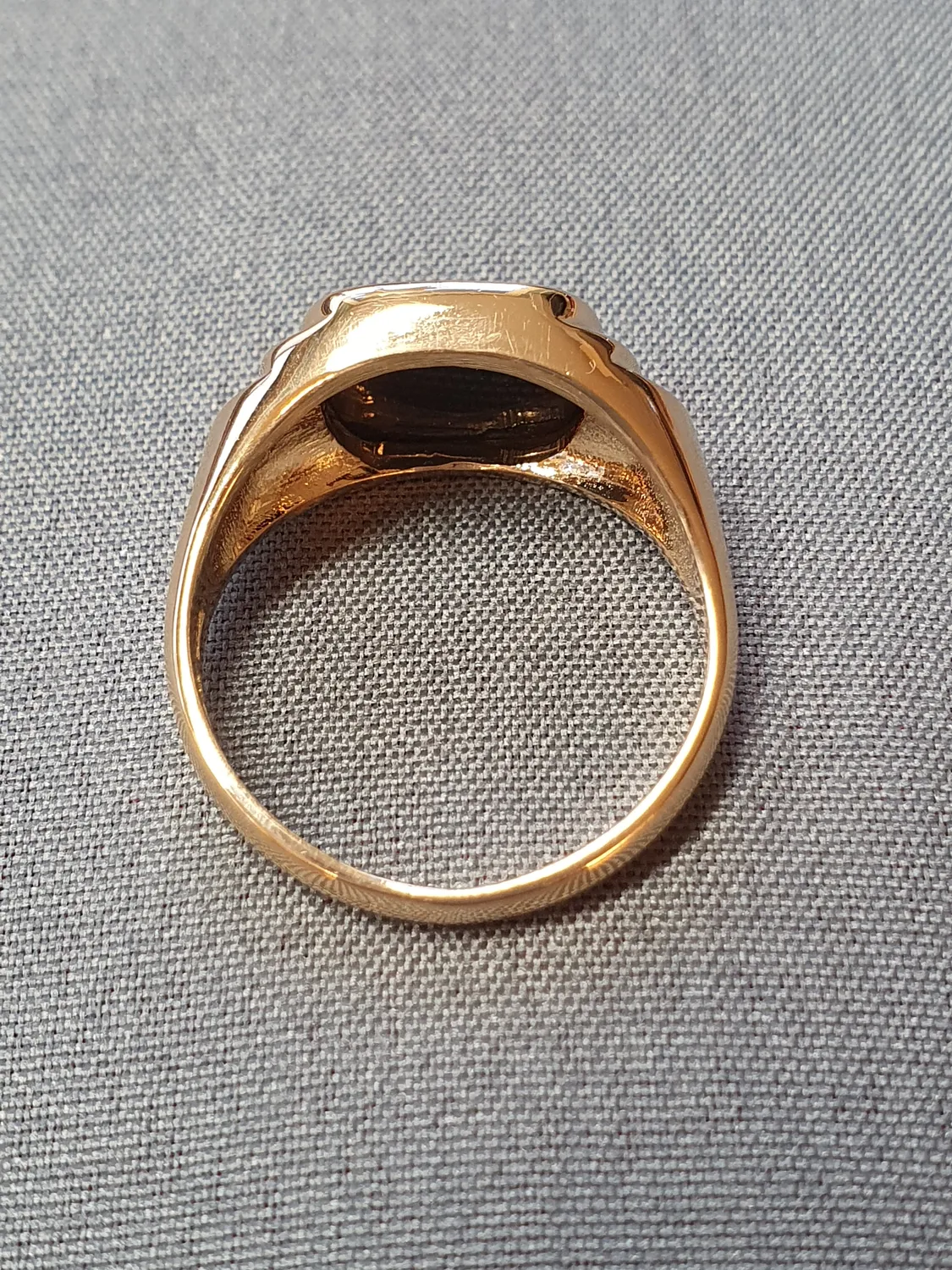 Klackring m onyx 63,0 8,7gr 18K 