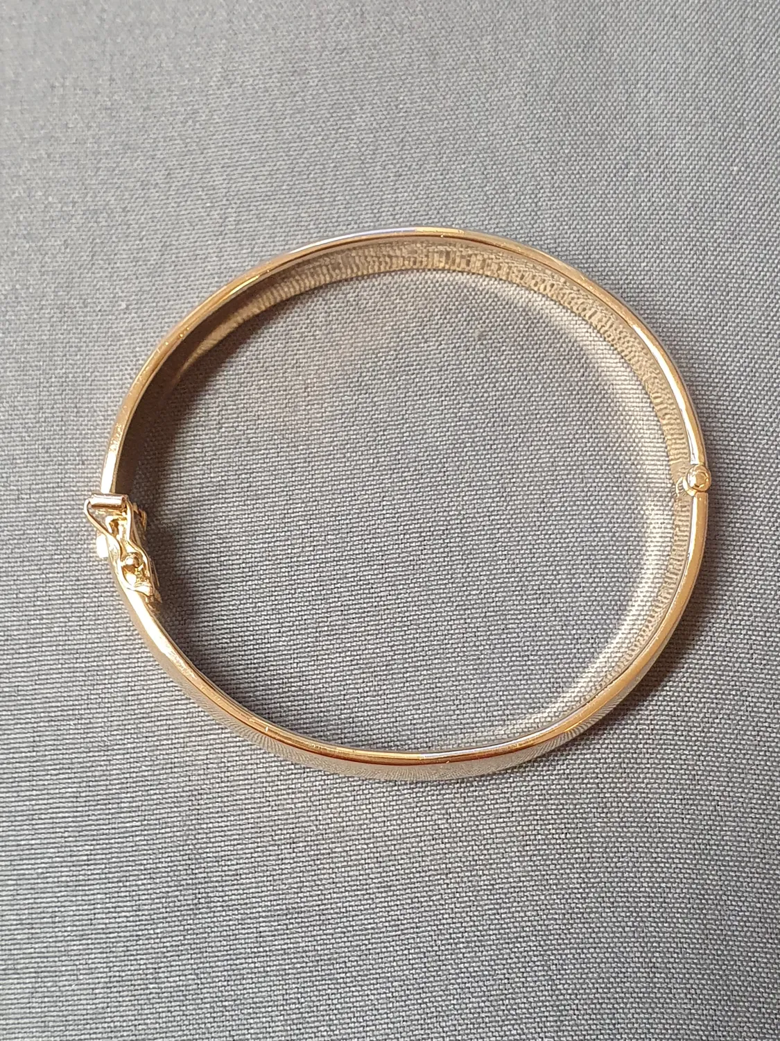 Armring 9,5mm 43,8gr 18K