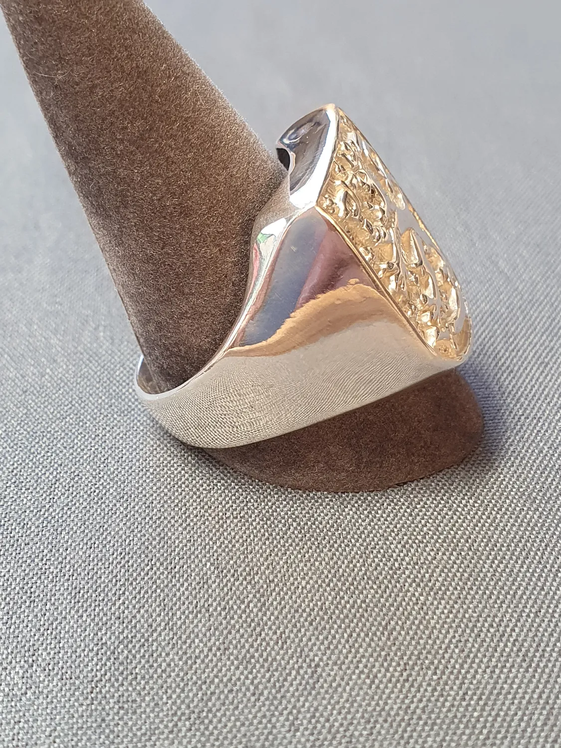 Klackring finskt lejon 9250716R