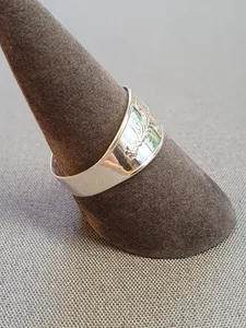 Medelpadsring i silver 9250249R