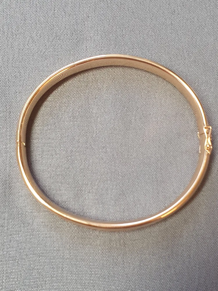 Armring ihålig 12,7gr 18K 