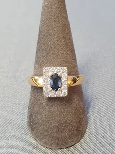 Camoséring med diamanter och safir 60,0 5,1gr 18K