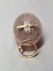 Örhänge creoler 1,4gr 18K