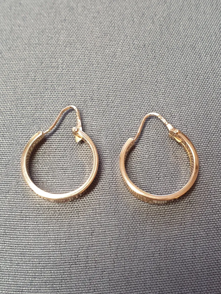 Örhängen creoler 2,6gr 18K