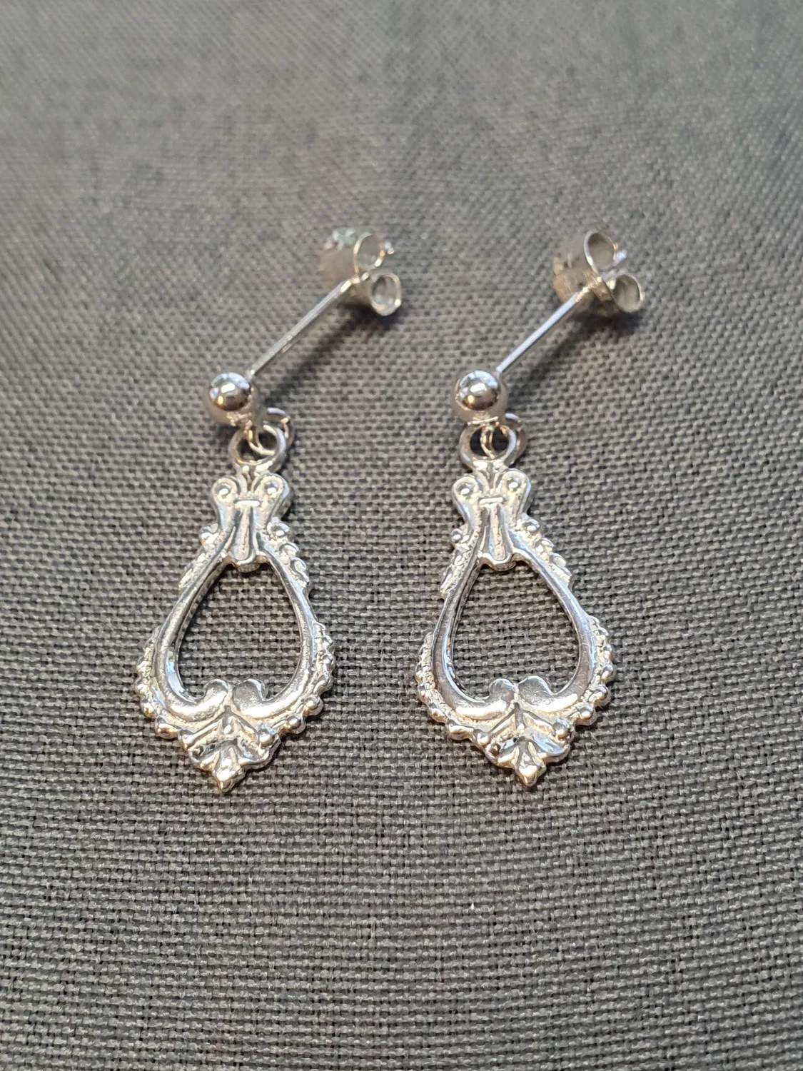 Silver örhängen 9250192E