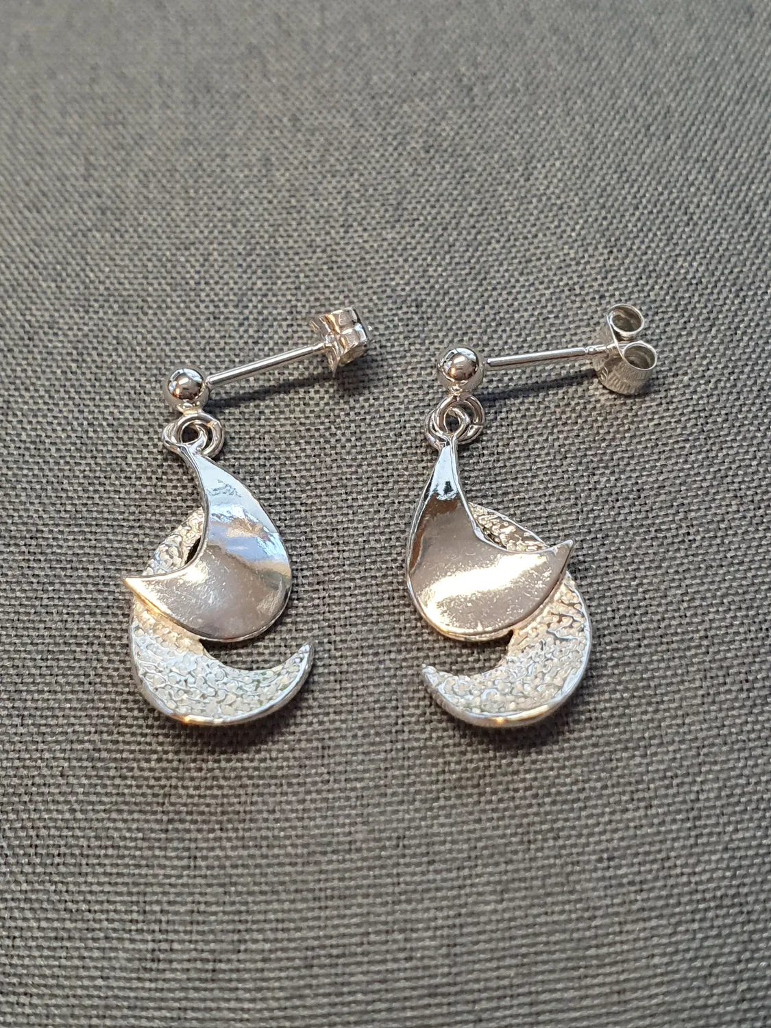 Silver örhängen 9250437E