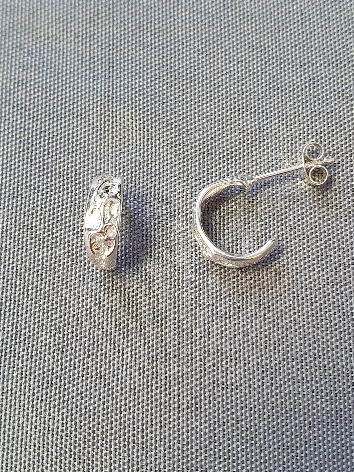 Silver örhängen 9250779E