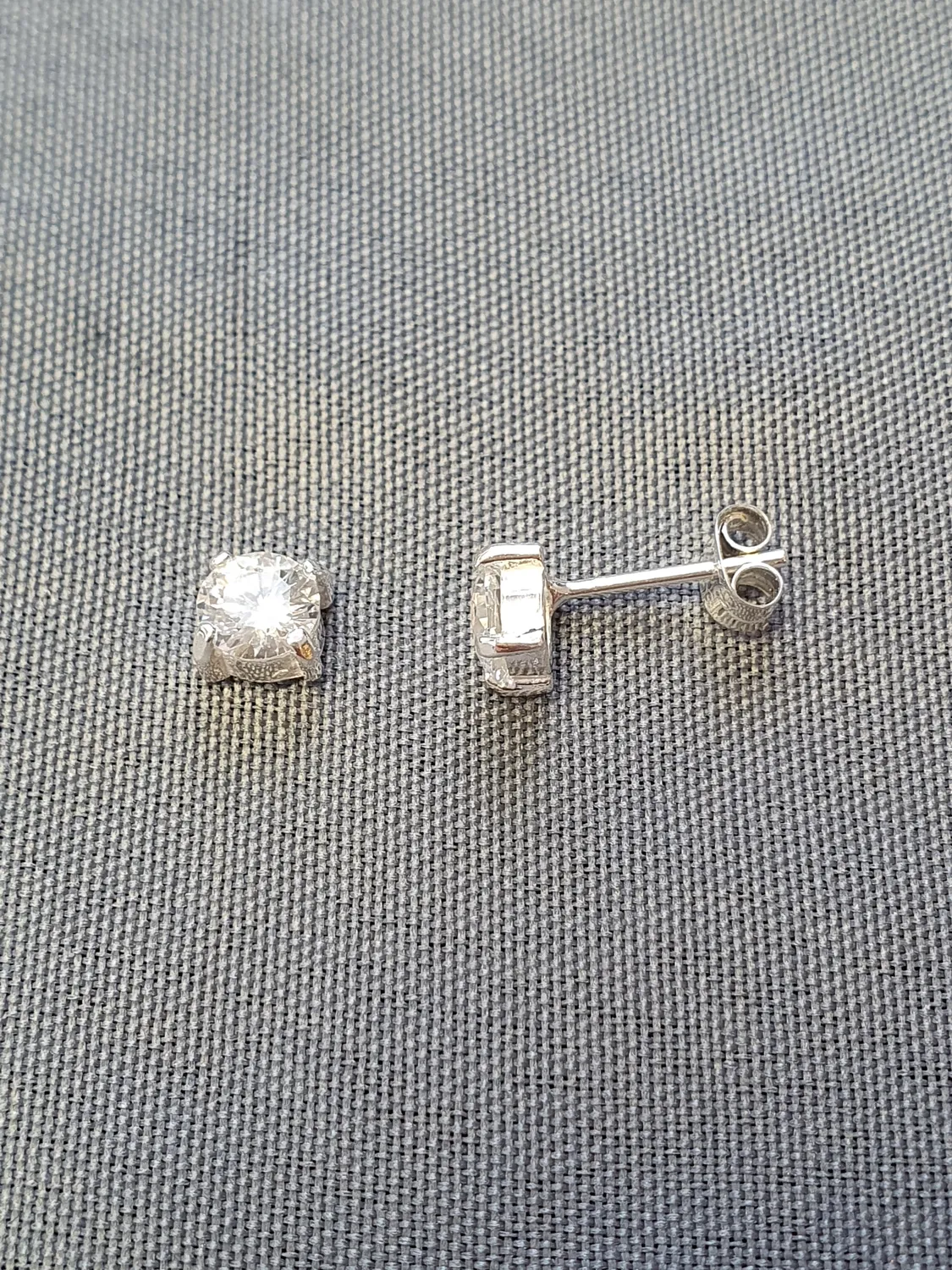 Silver örhängen 9250815E