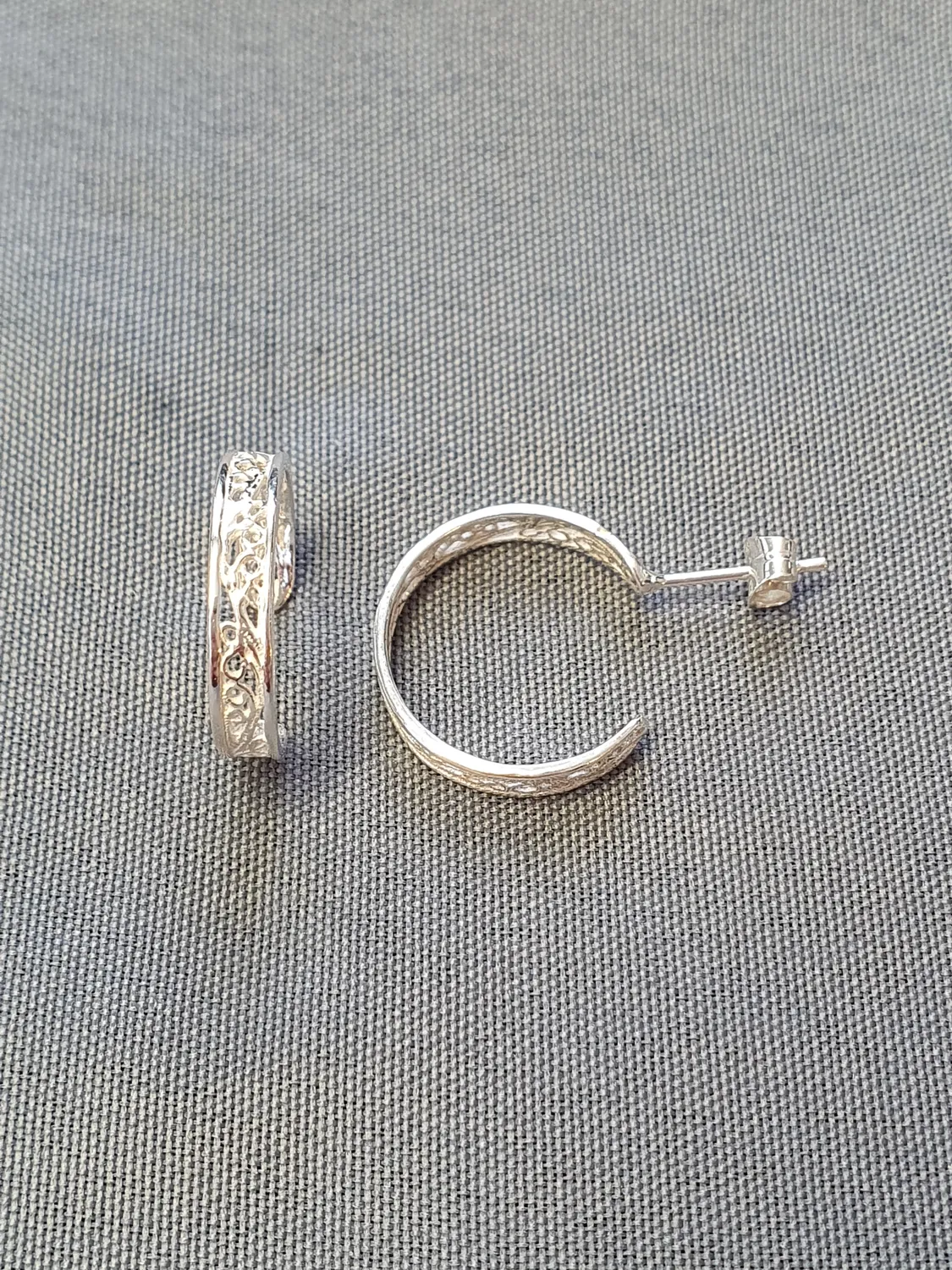 Silver örhängen 9250780E