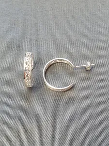 Silver örhängen 9250780E