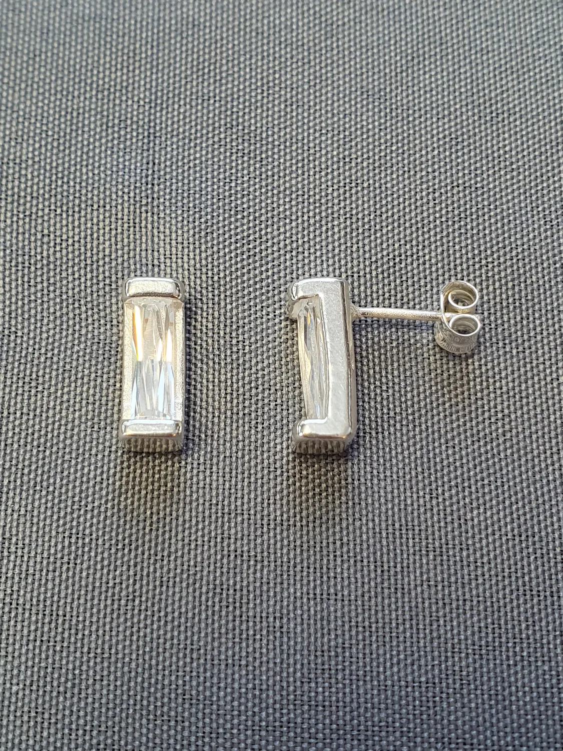 Silver örhängen 9250957E