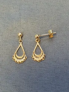 Örhängen hängande 18K 180130Ö 