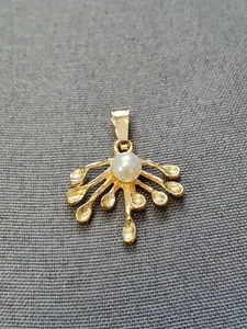 Hänge med pärla 18K 180239H