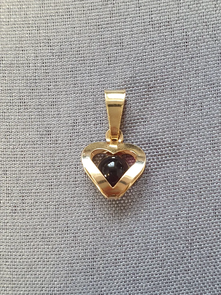 Månadshjärta Februari 18K