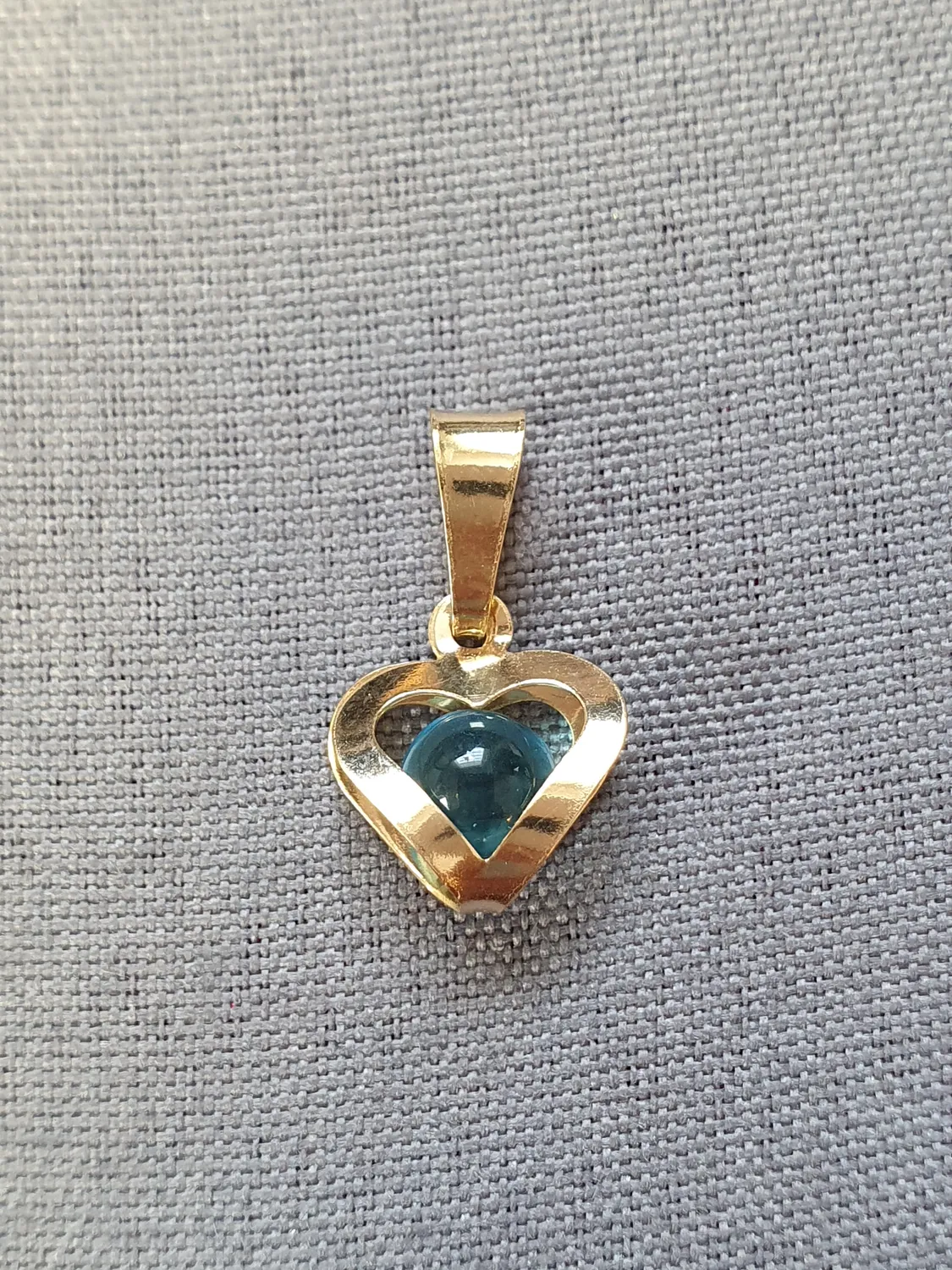 Månadshjärta Mars 18K