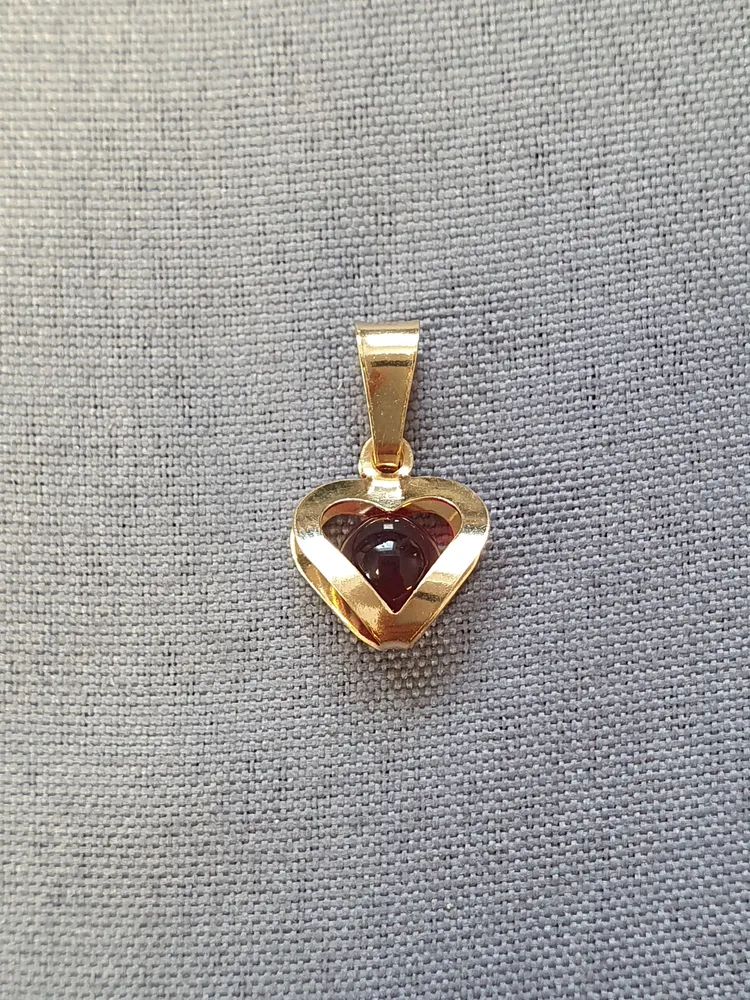 Månadshjärta Juli 18K