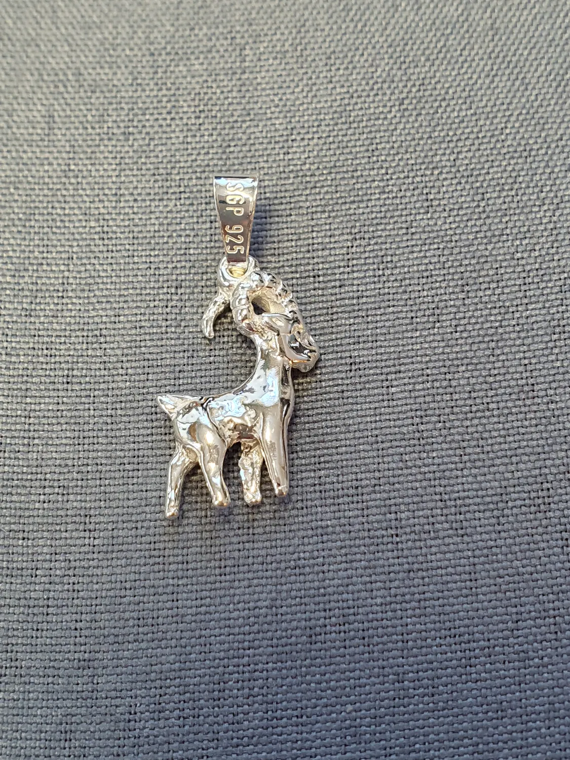 Stenbocken hängsmycke 9250372H-1