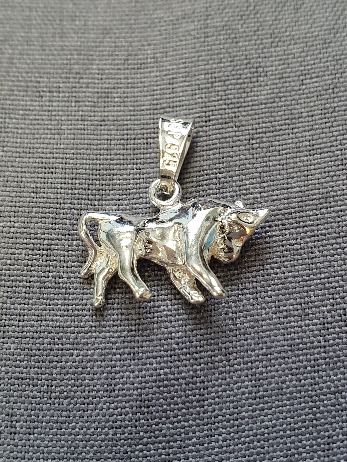 Oxen hängsmycke 9250372H-5