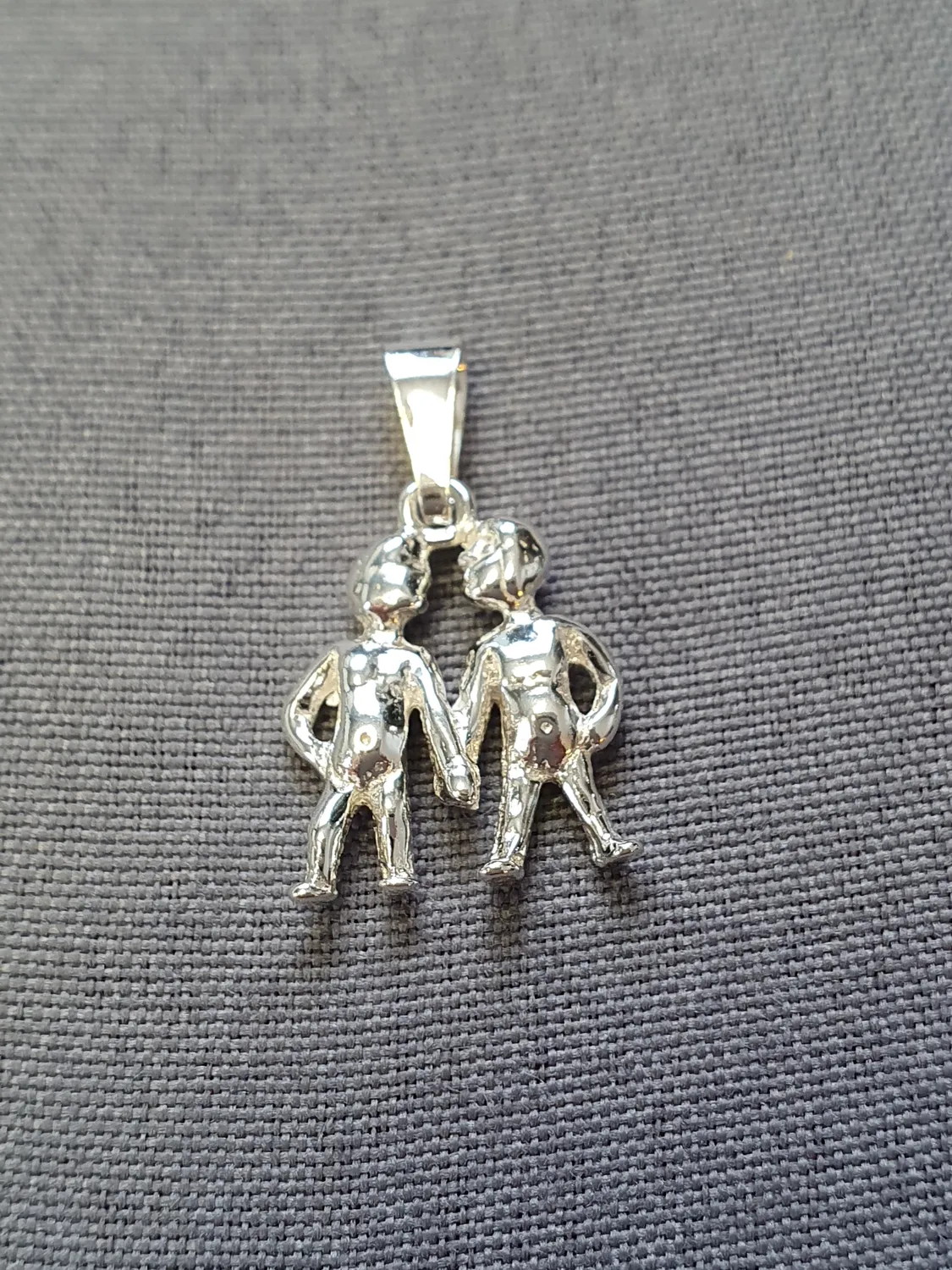 Tvillingarna hängsmycke 9250372H-6