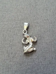 Jungfrun hängsmycke 9250372H-9