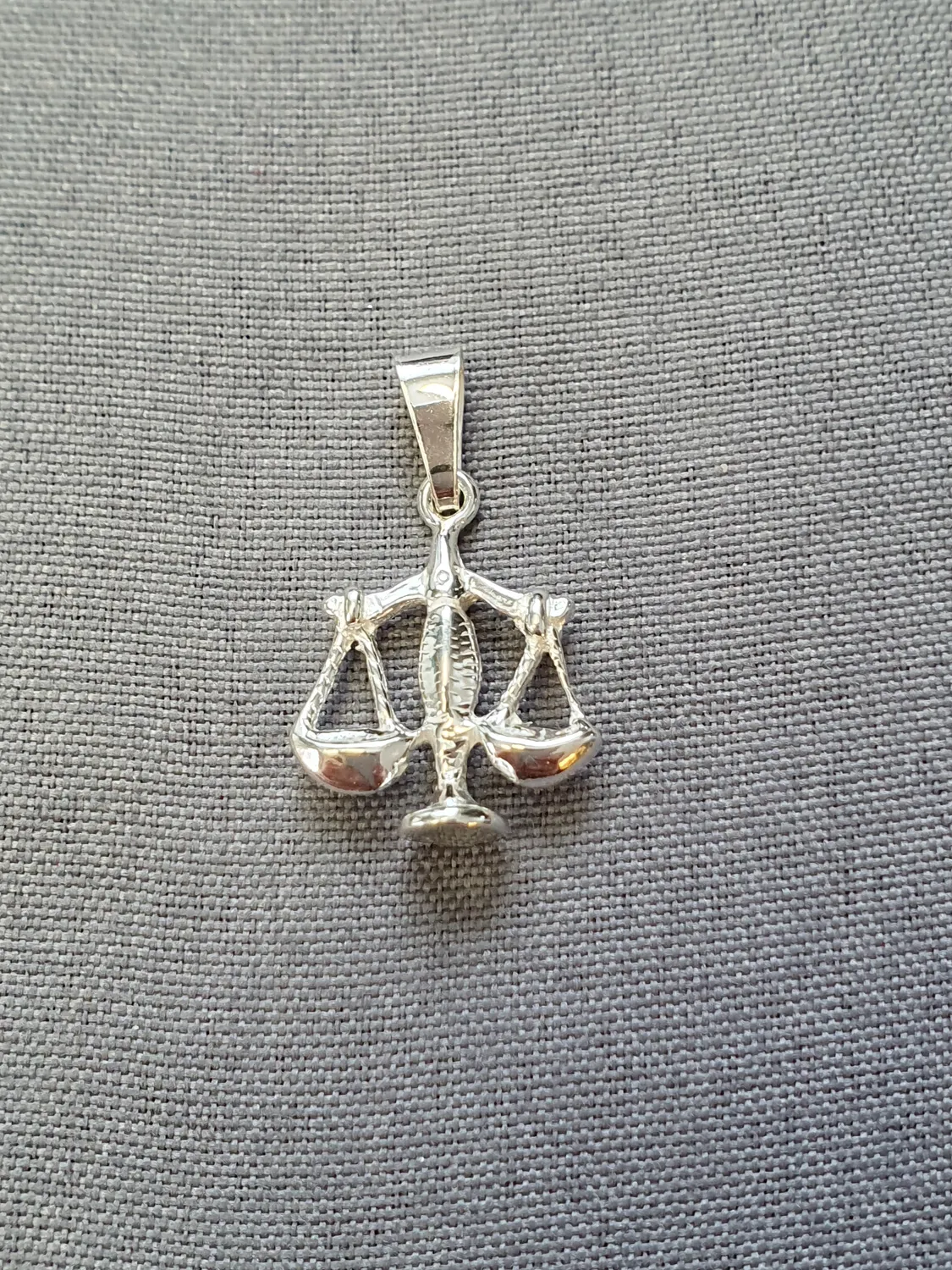 Vågen hängsmycke 9250372H-10