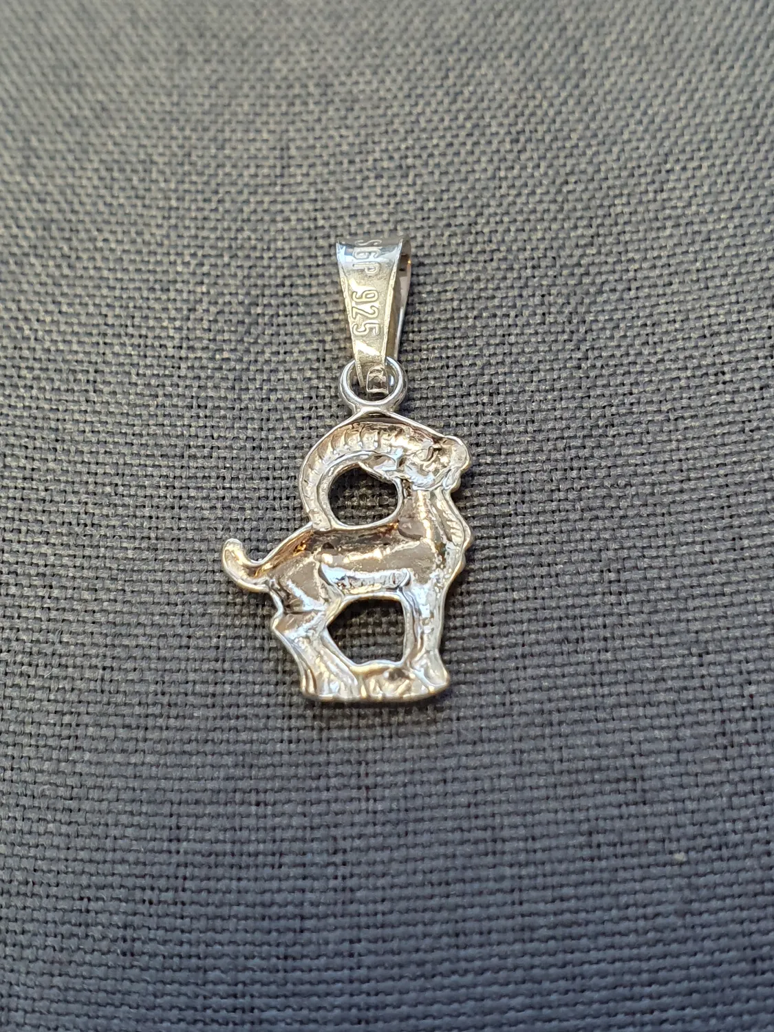 Stenbocken hängsmycke 9250166H-1