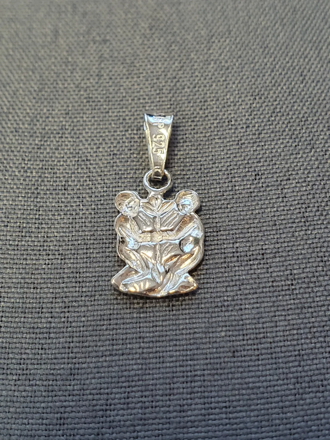 Tvillingarna hängsmycke 9250166H-6